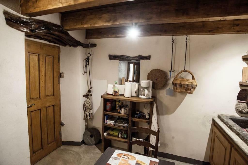 Les Bergeries "Le Figuier" Hotel Omessa Buitenkant foto